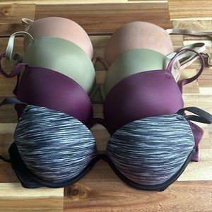 Set of 4 PINK by Victoria Secret “Wear Everywhere Super Push Up” Bra size: 32C